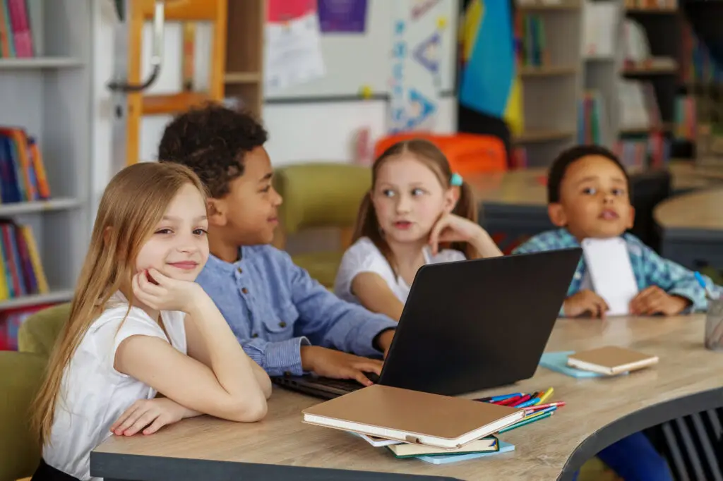 Grundschüler digital begleiten. Eine spannende Aufgabe für Eltern und Lehrer